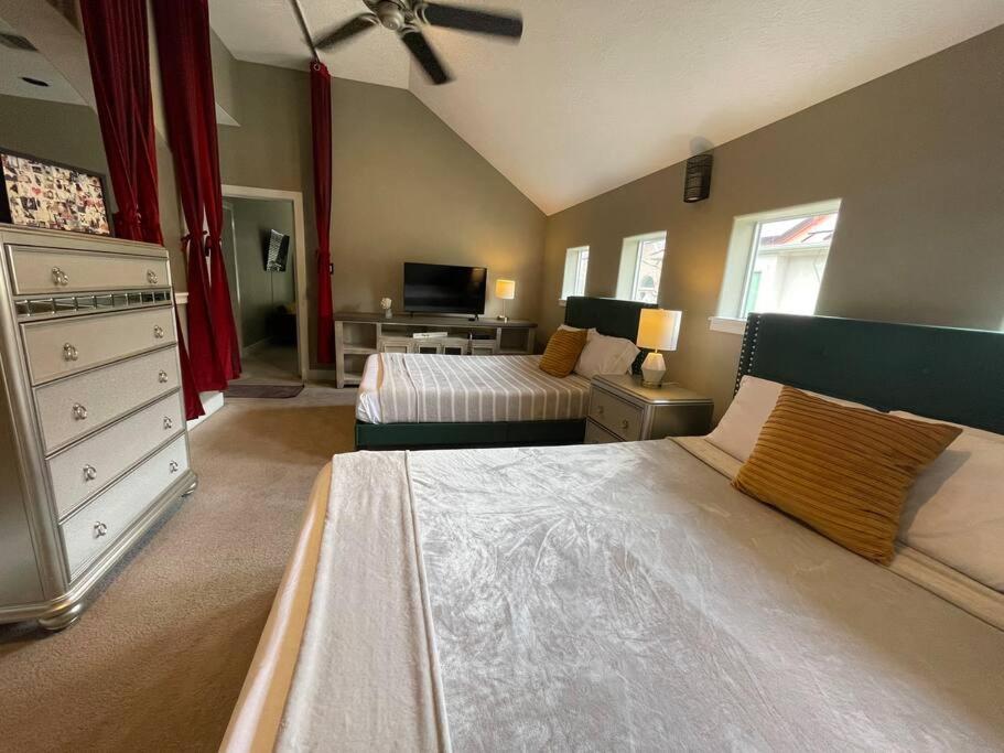 Wanderlust Villa Near Galleria Mall Houston Buitenkant foto