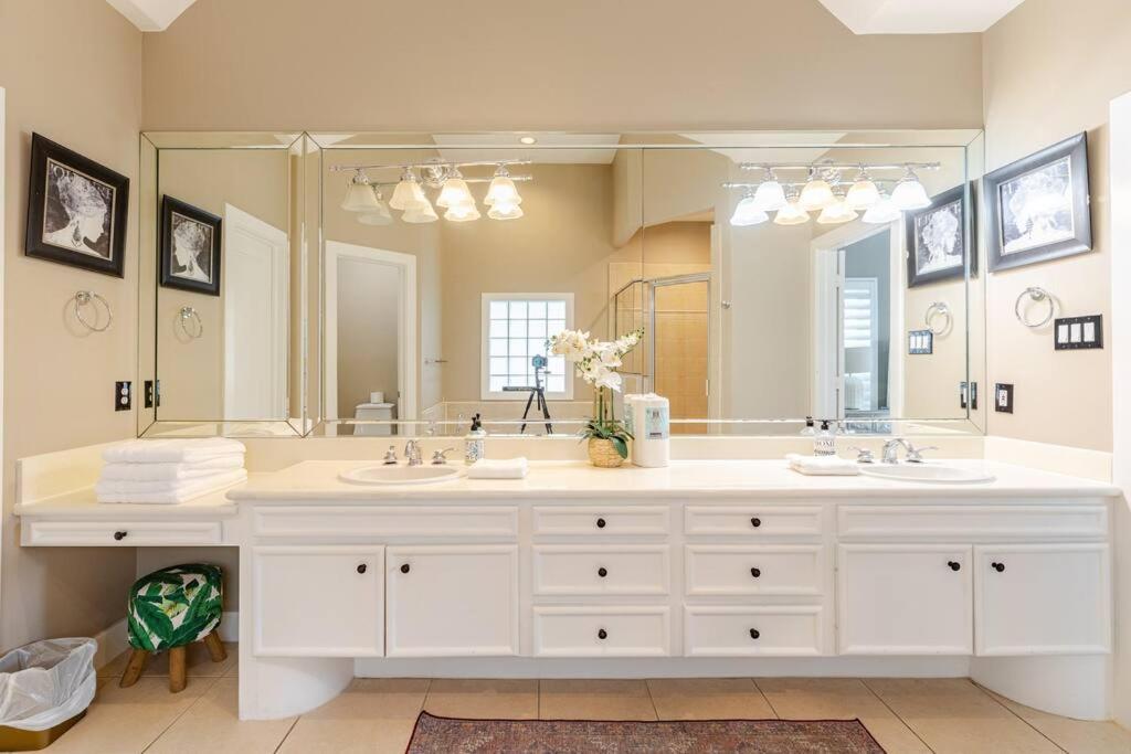 Wanderlust Villa Near Galleria Mall Houston Buitenkant foto