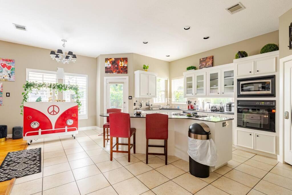 Wanderlust Villa Near Galleria Mall Houston Buitenkant foto